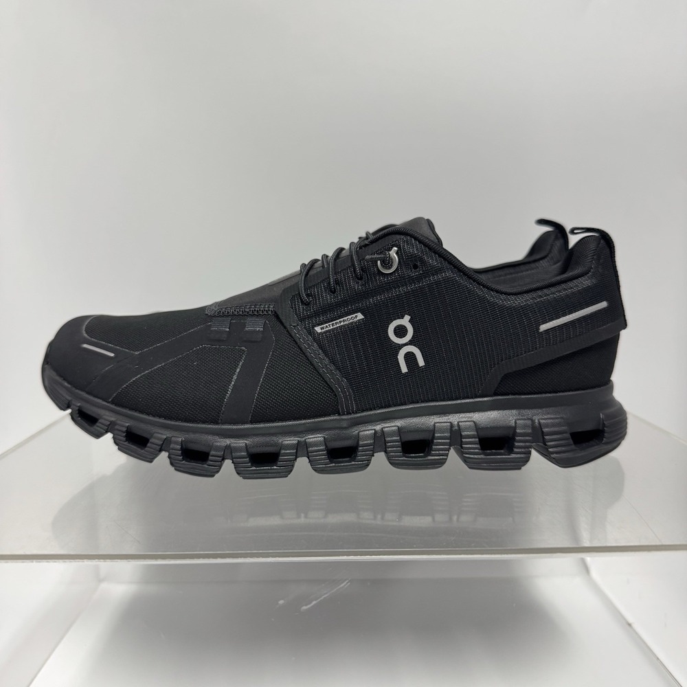 Brand New On Running Cloud 6 Triple Black Shoes 3WF10061043 Women's Size 9.5
